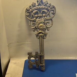 Vintage Cast Aluminum Skeleton Key - 6368
